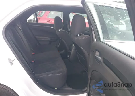 2012 Chrysler 300 S V6 from USA, damaged, VIN 2C3CCABG3CH141198